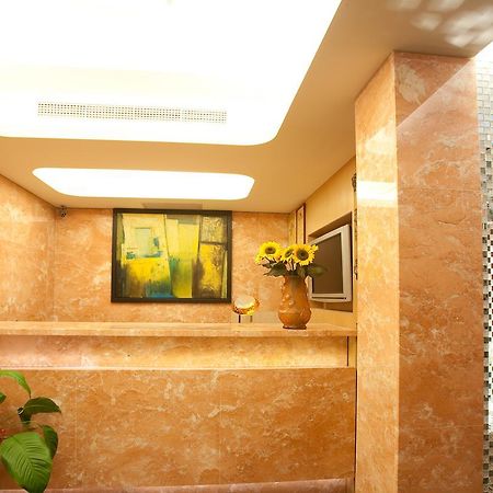 Holyone Hotel Taipei Extérieur photo