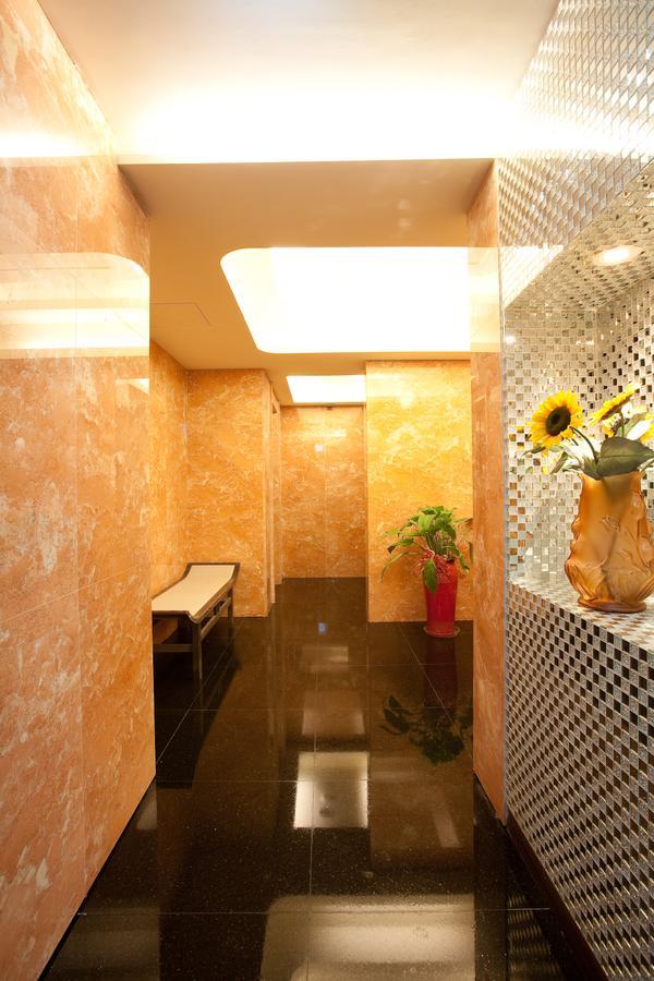 Holyone Hotel Taipei Extérieur photo